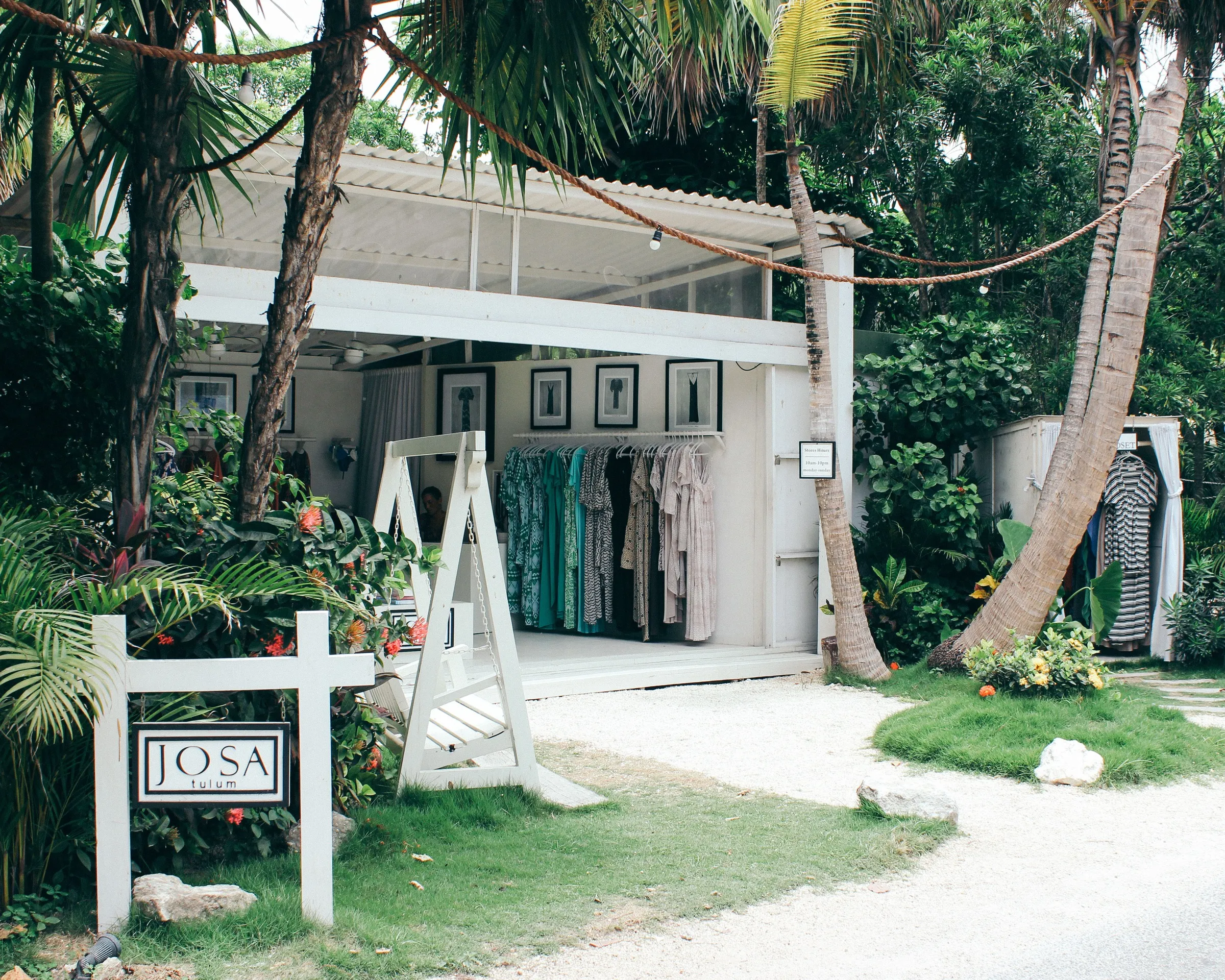 Akumal & Tulum — frame 3